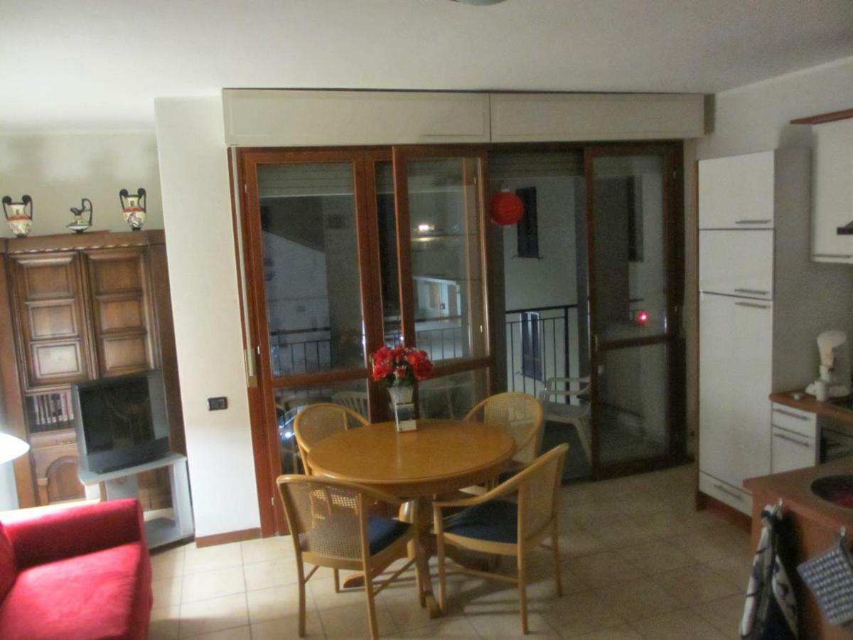 Apartmentslagodicomo Acquaseria Bagian luar foto
